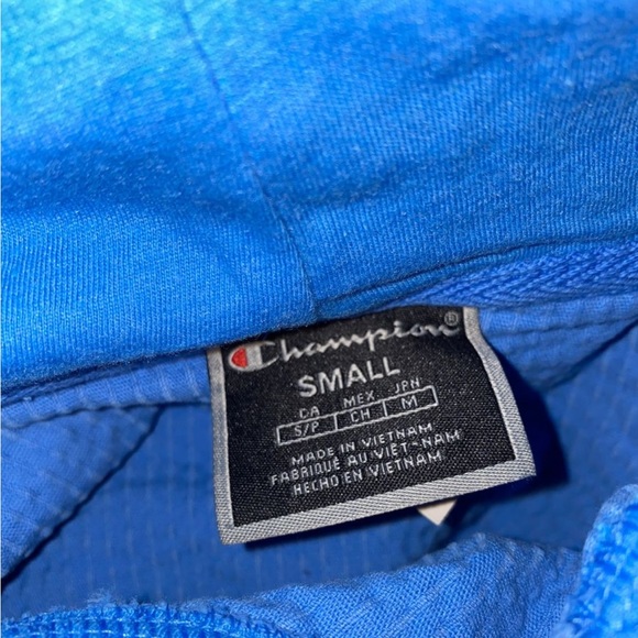 Champion hoodie - Picture 3 of 3